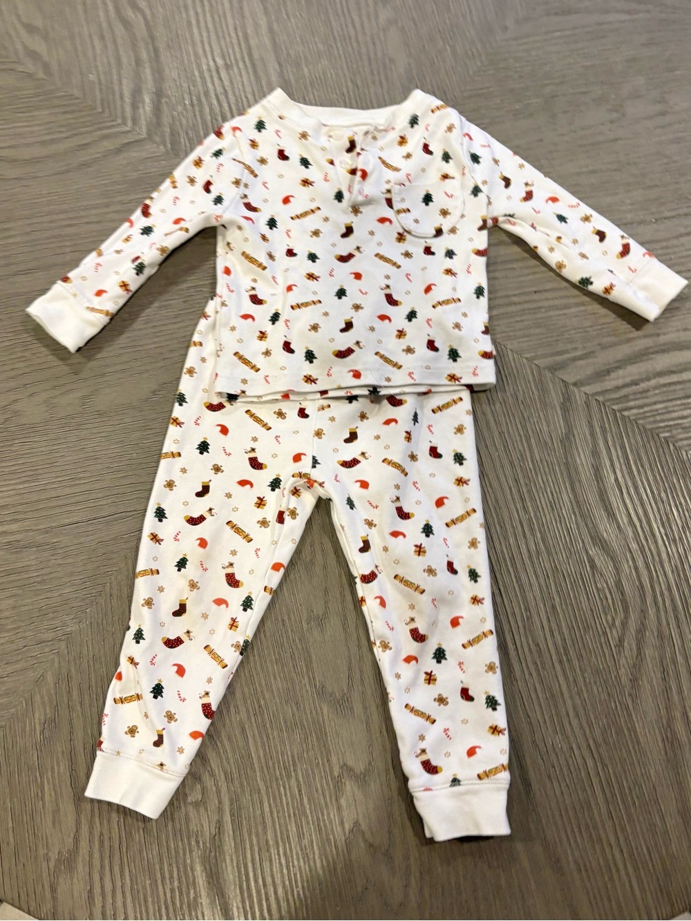 Marie Chantal holiday white holiday organic cotton pajamas 2pc set 2T 24M